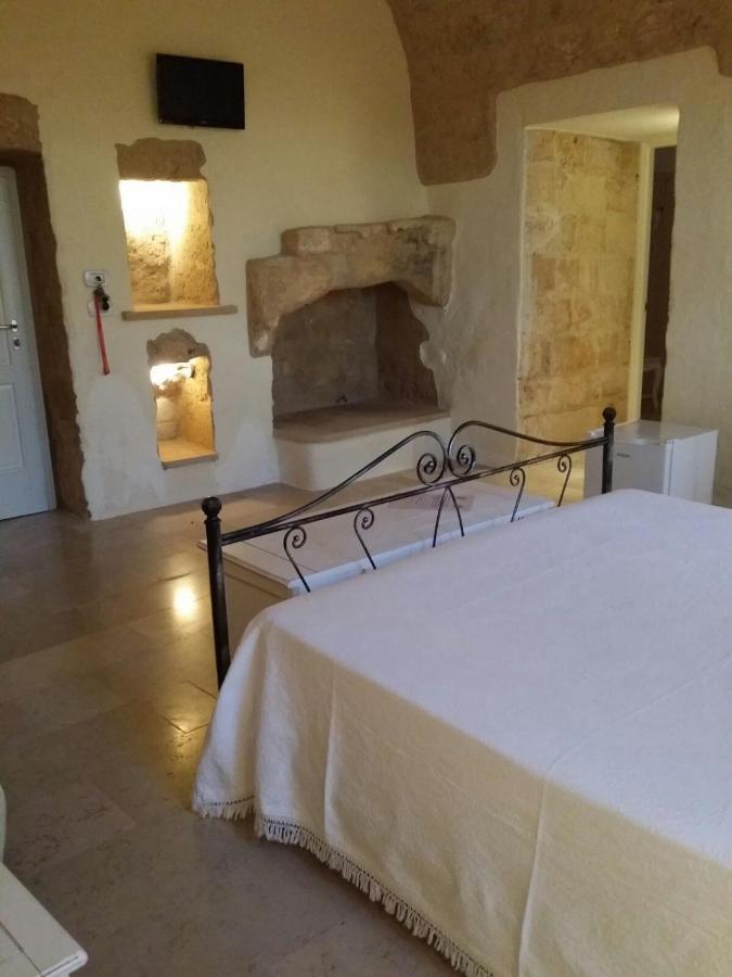 Antica Masseria Ficazzana - Tenuta マリーナ・ディ・ペスコルーゼ エクステリア 写真