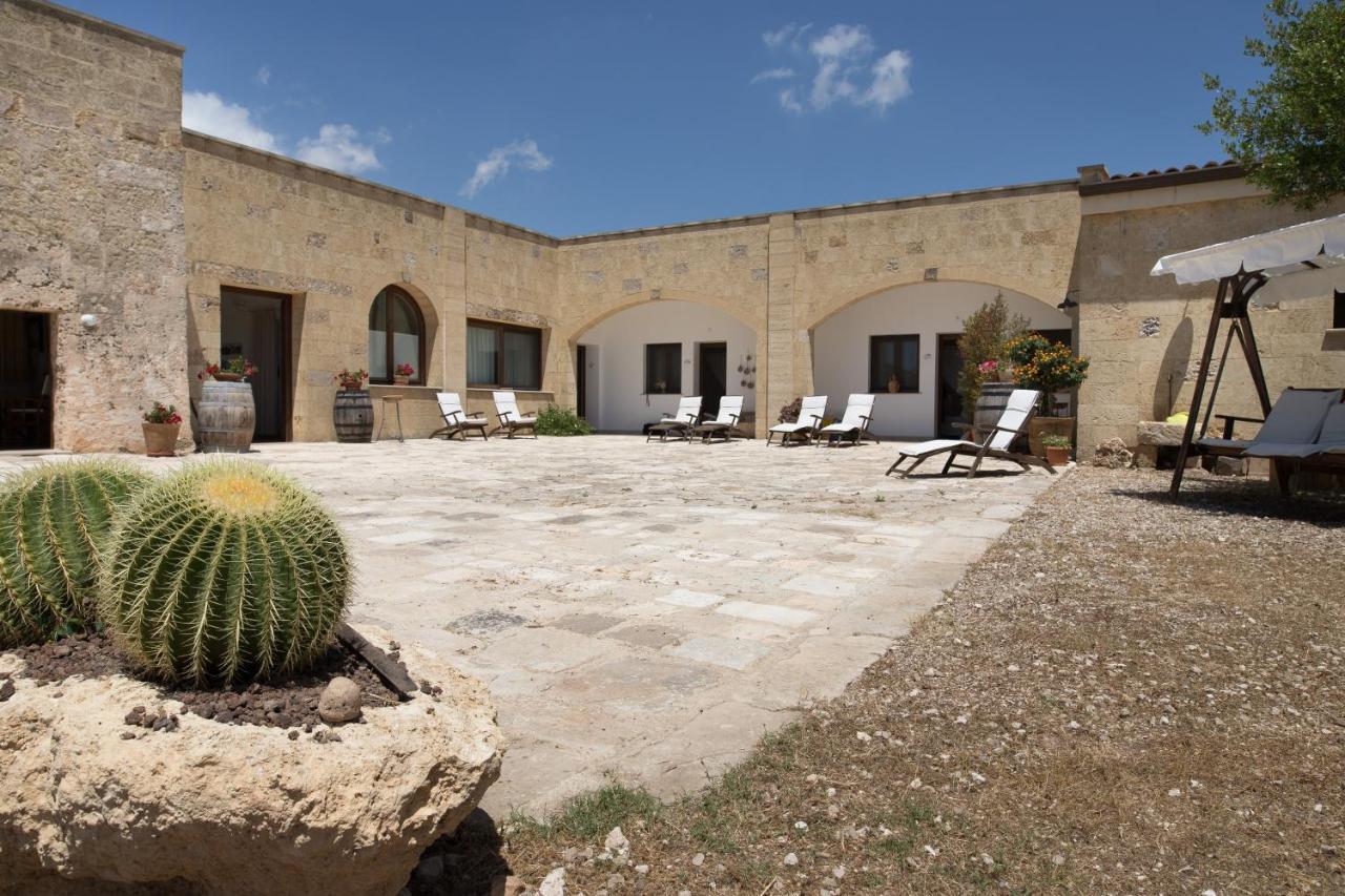 Antica Masseria Ficazzana - Tenuta マリーナ・ディ・ペスコルーゼ エクステリア 写真